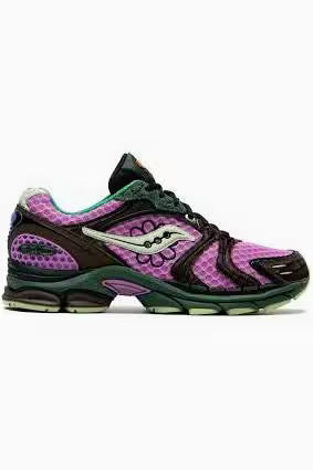 Saucony ProGrid Triumph 4 x Uptown — Purple / Brown